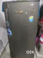 LG Single Door Refrigerator - 215 litrs (Good Condition)