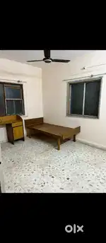 Rs. 4500.A singal room in Khariwad for rent with bathroom and balcony