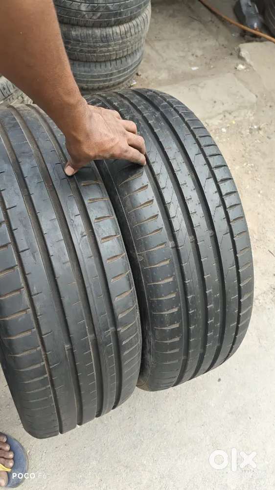 235/50/R19 Firestone  95% jife