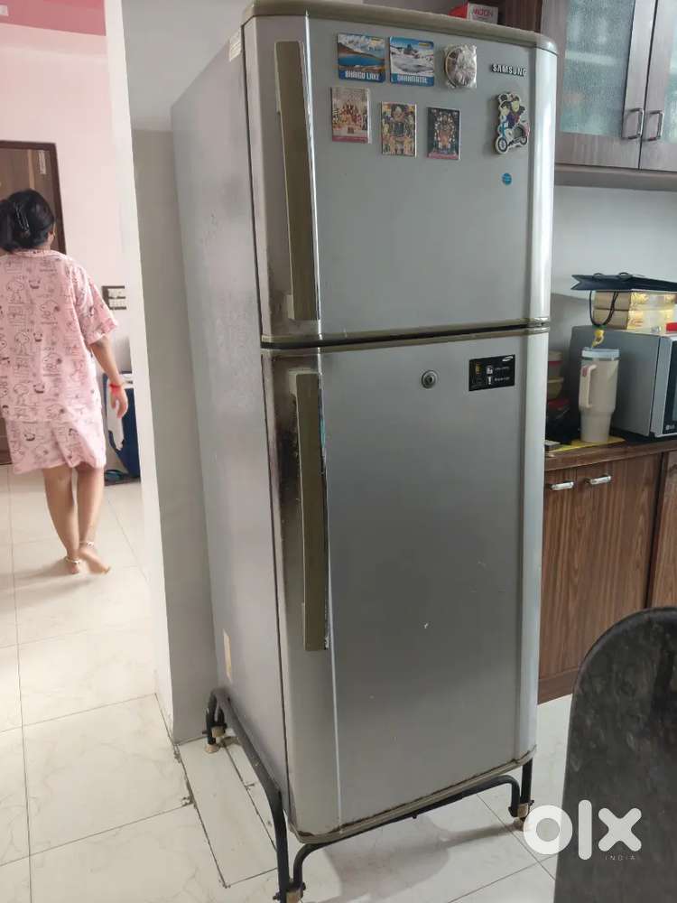 Samsung Fridge / Refrigerator