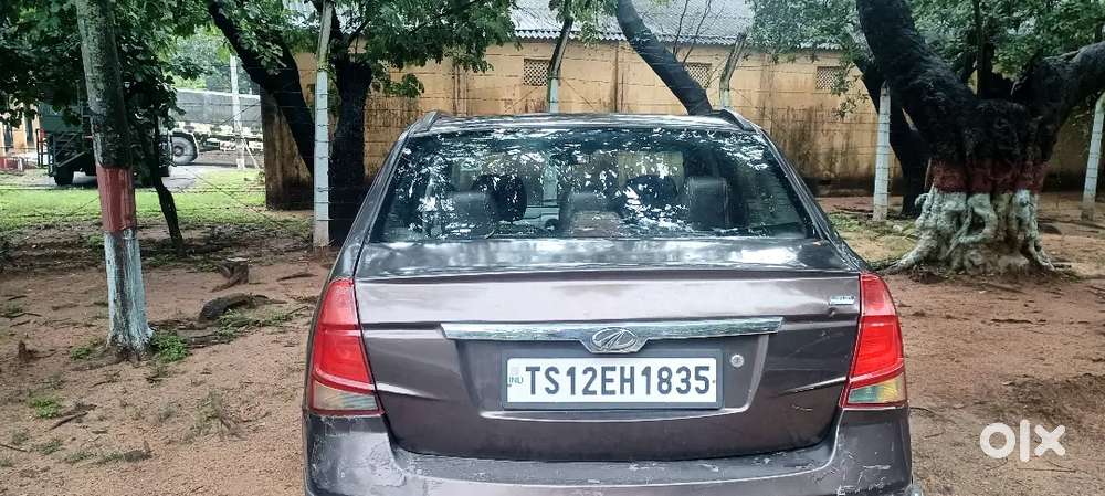 Mahindra E Verito 2013