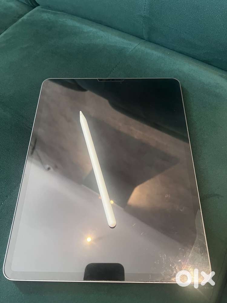 Ipad pro 12.9 inch (6th gen) - wifi+5g -excellent condition