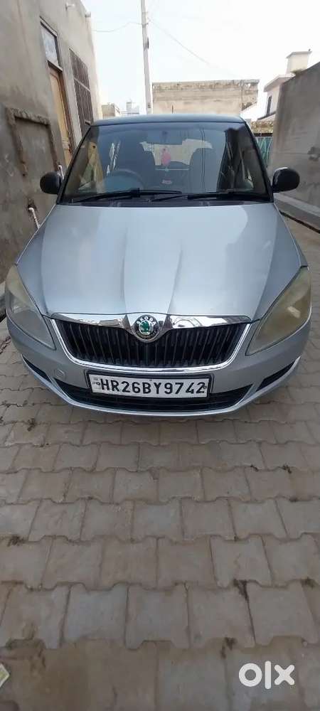 I want to buy a seven SEATER car