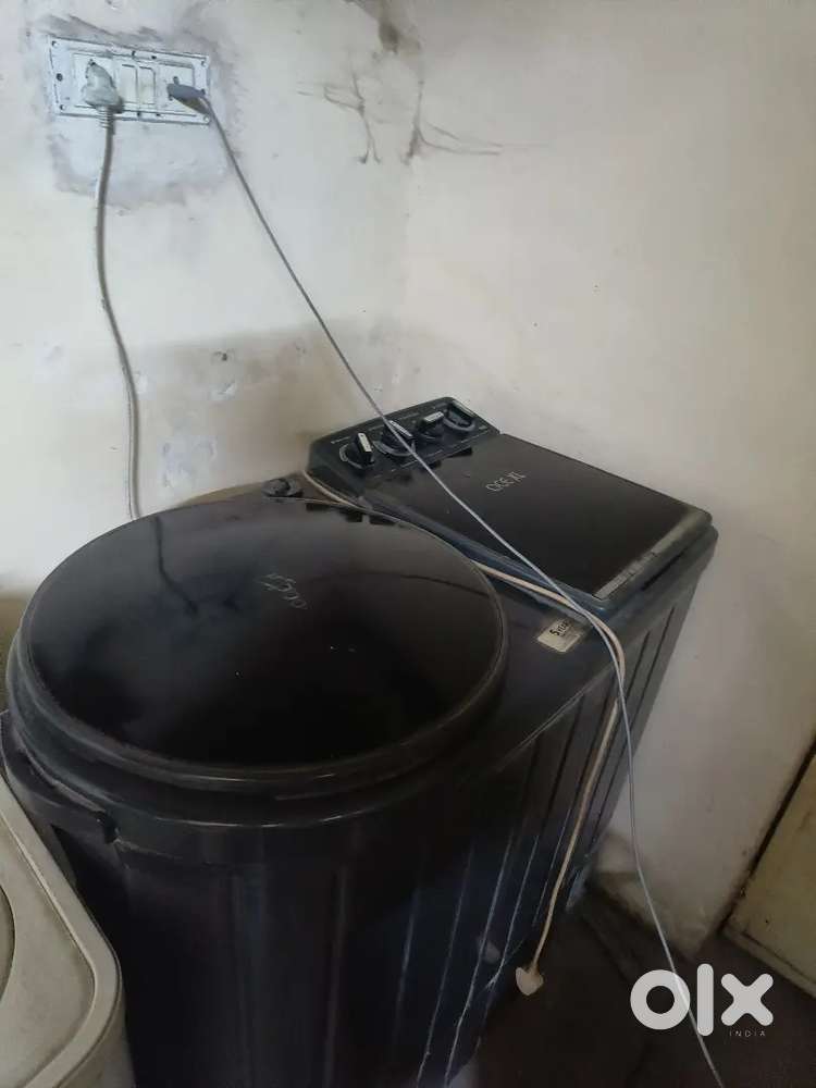 Whirlpool Washing Machine 10.5kg semi automatic