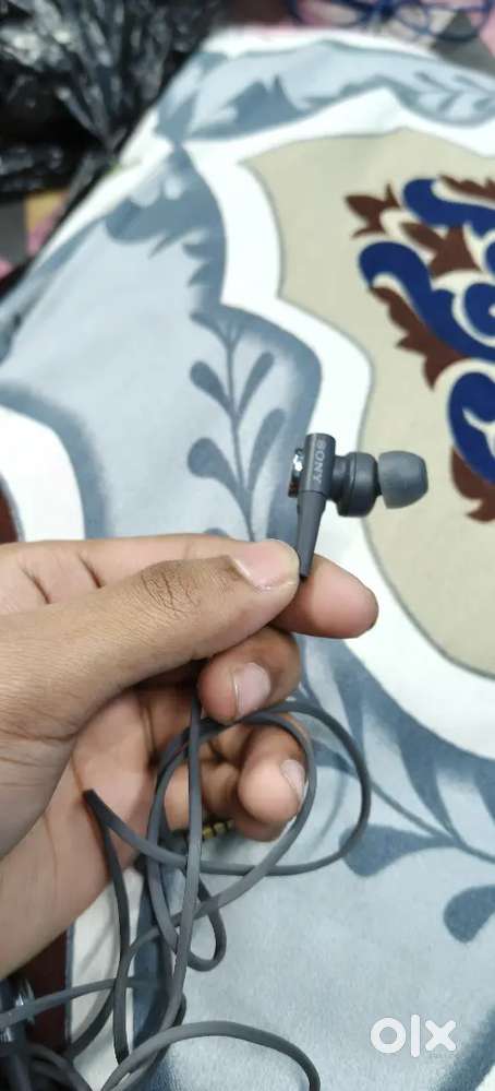 Sony MDRXB55AP extra bass wired earphones