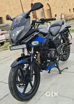 Bajaj Pulsar 220 F. ( 2019 end model )