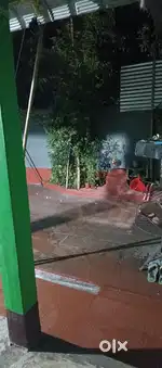 Land & half wall