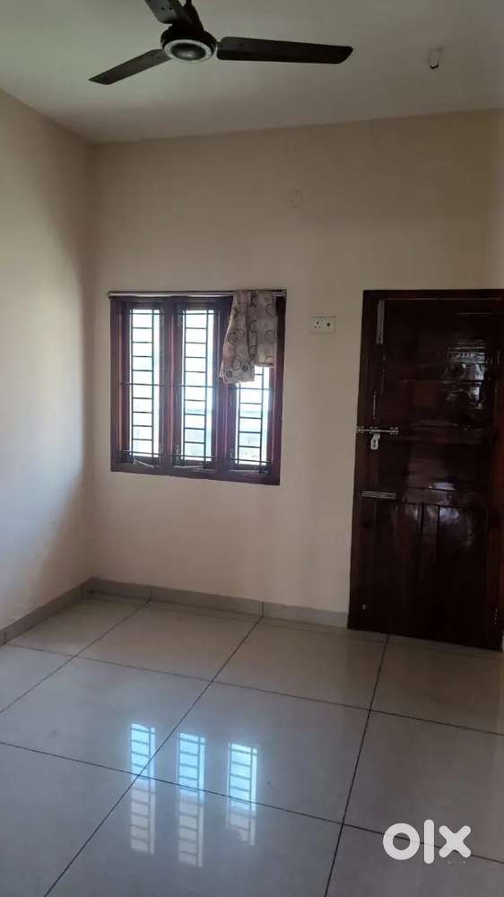 2BHK house for rent near Balaji Ganapathy Nagar kadachenendal