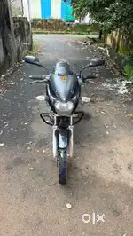Bajaj pulsar 180 dts-i