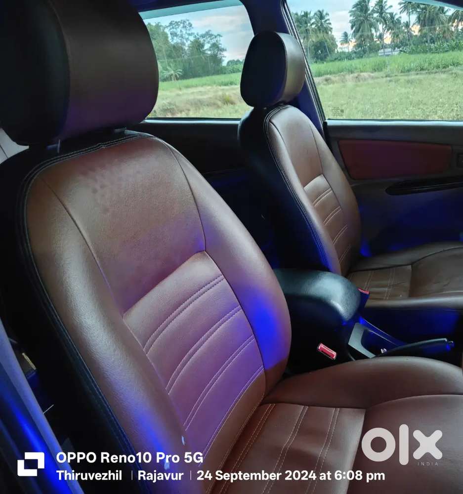 Toyota Innova 2016