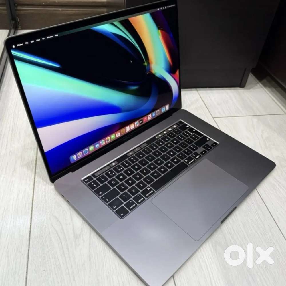 Macbook Pro 16 inch display