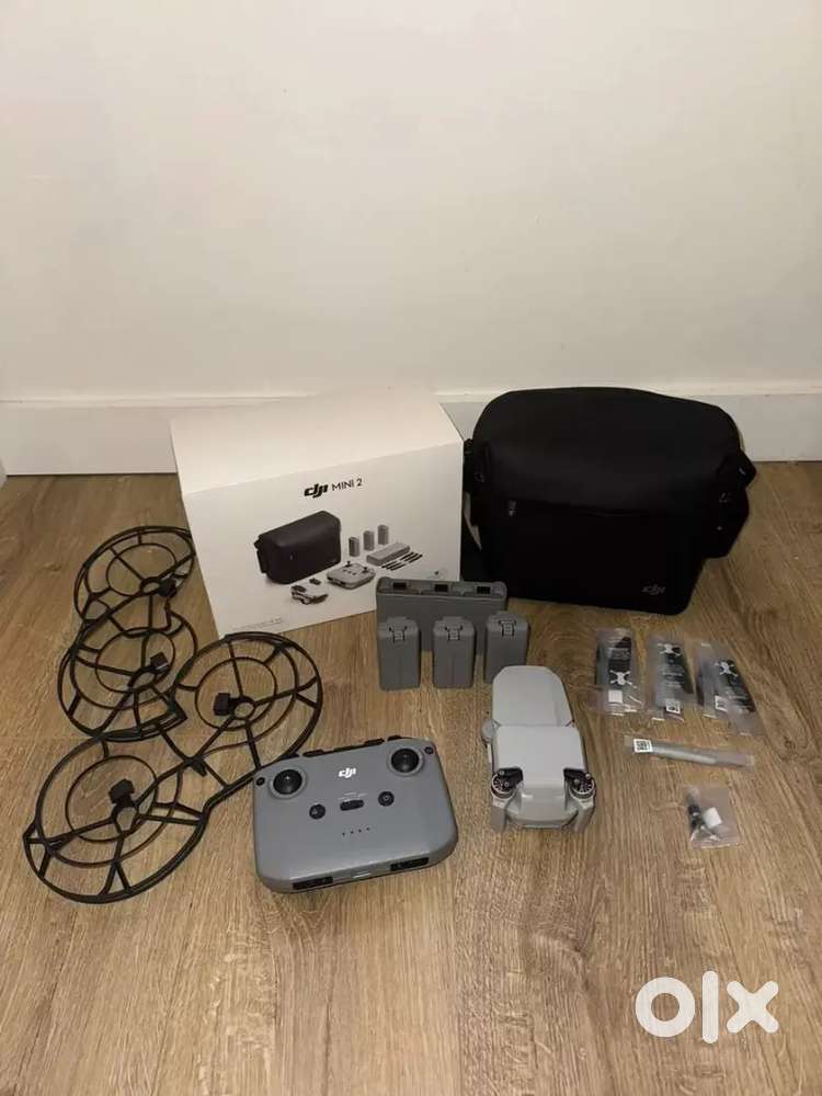 DJI Mini 2 Fly More Combo 4k Camera Drone + Complimentary Propellors