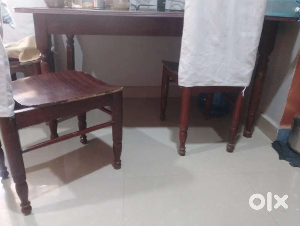 Take wood daining table with chairs
