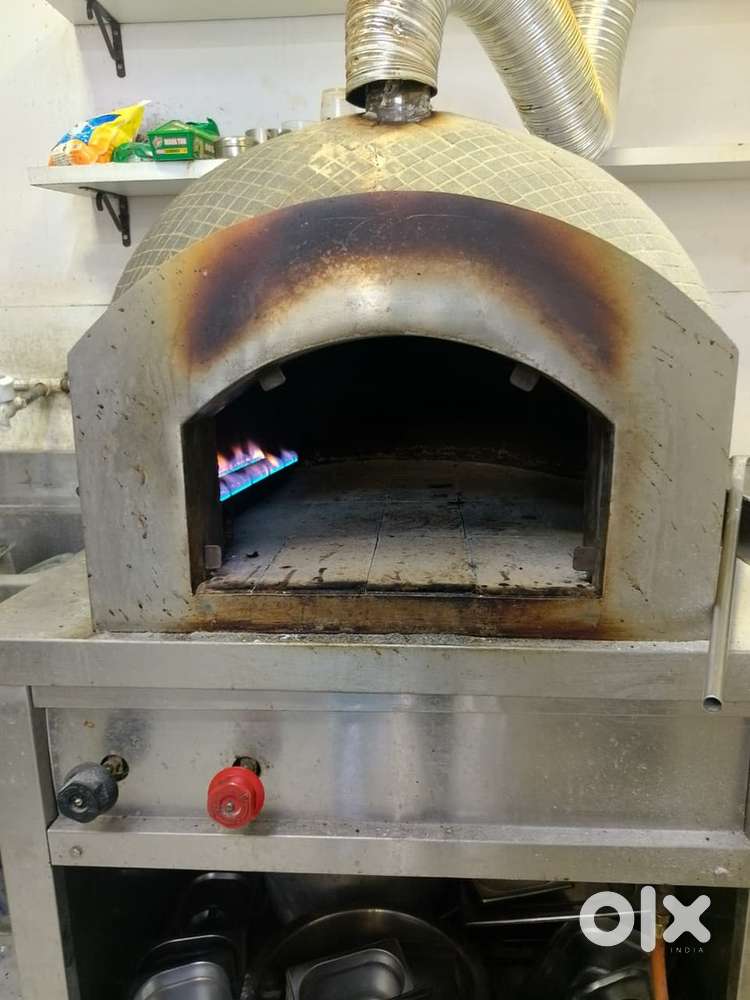 Complete Italian/Continental Restaurant for Sale