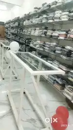 Redymet garment rack and tebal .