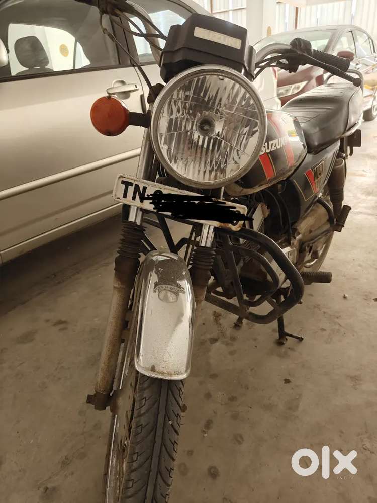 Suzuki Max 100