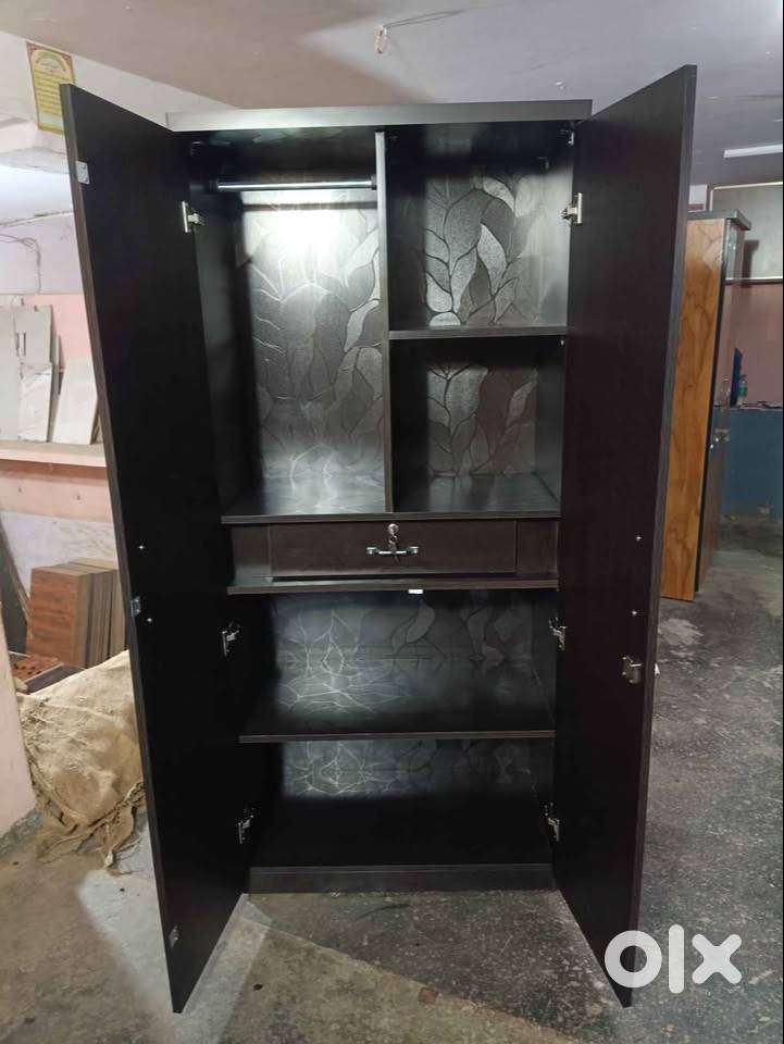 BRAND NEW 3 × 6 WARDROBE ALMIRAH