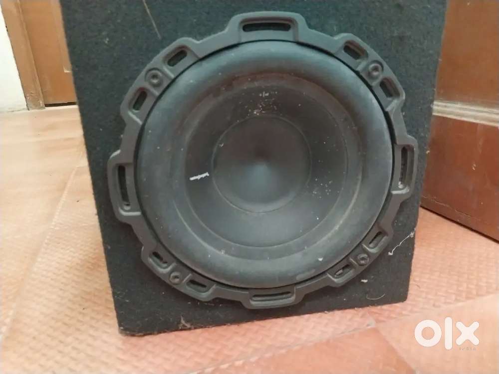 Subwoofer Sony X-plod 12 and Rockford Fosgate 8