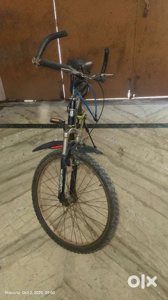 Selling 2 year old cycle