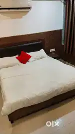 Running hotel Chandni chowk
