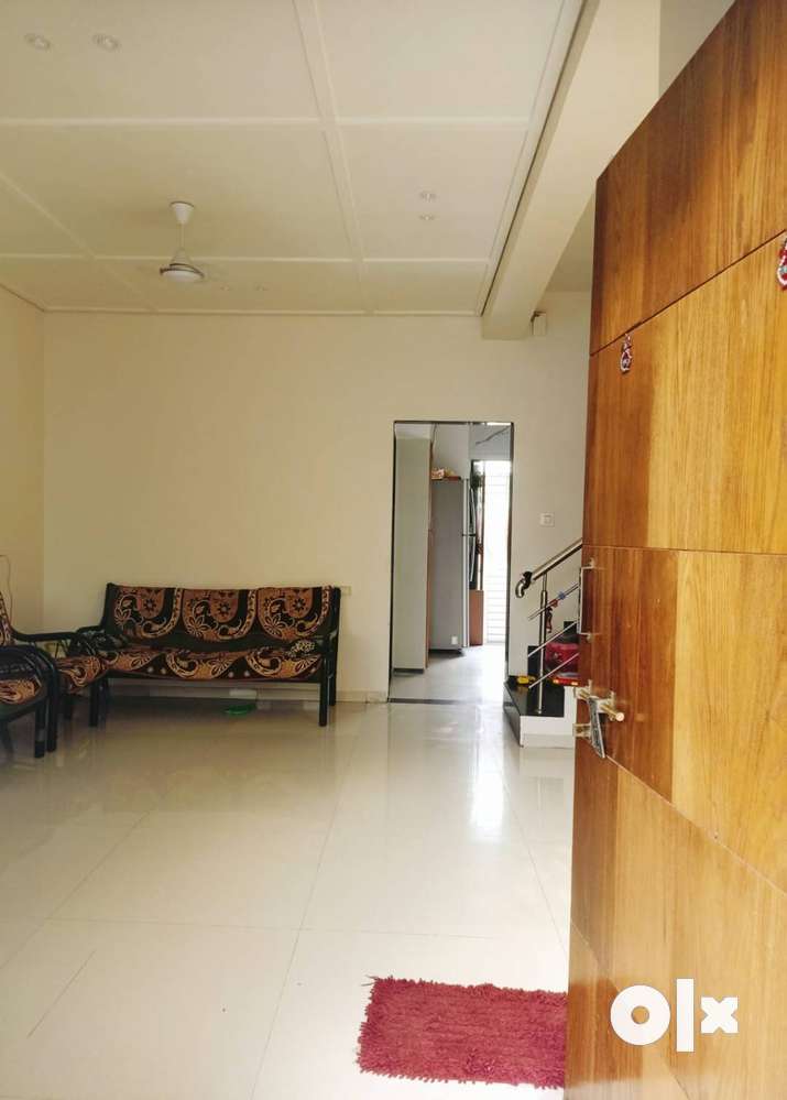 Well Maintain 4 Bhk Semi Furnished Bungalow For Rent In South Bopal