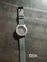 Water proof watch h 3 months old h badiya condition h