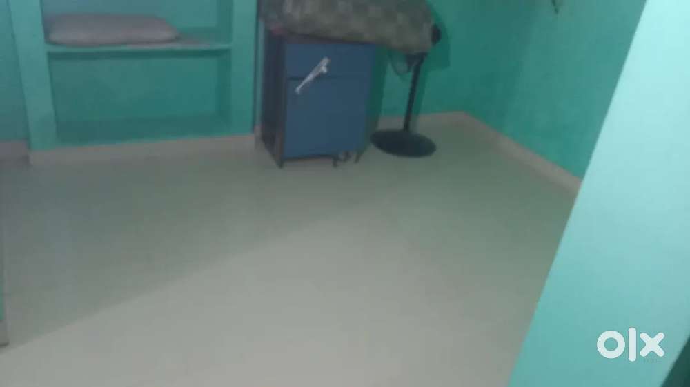 Room sharing for boys