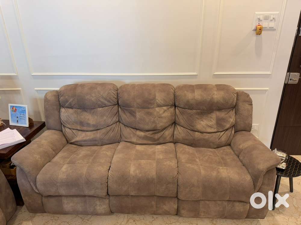 3+2 Recliner SOFA for SALE