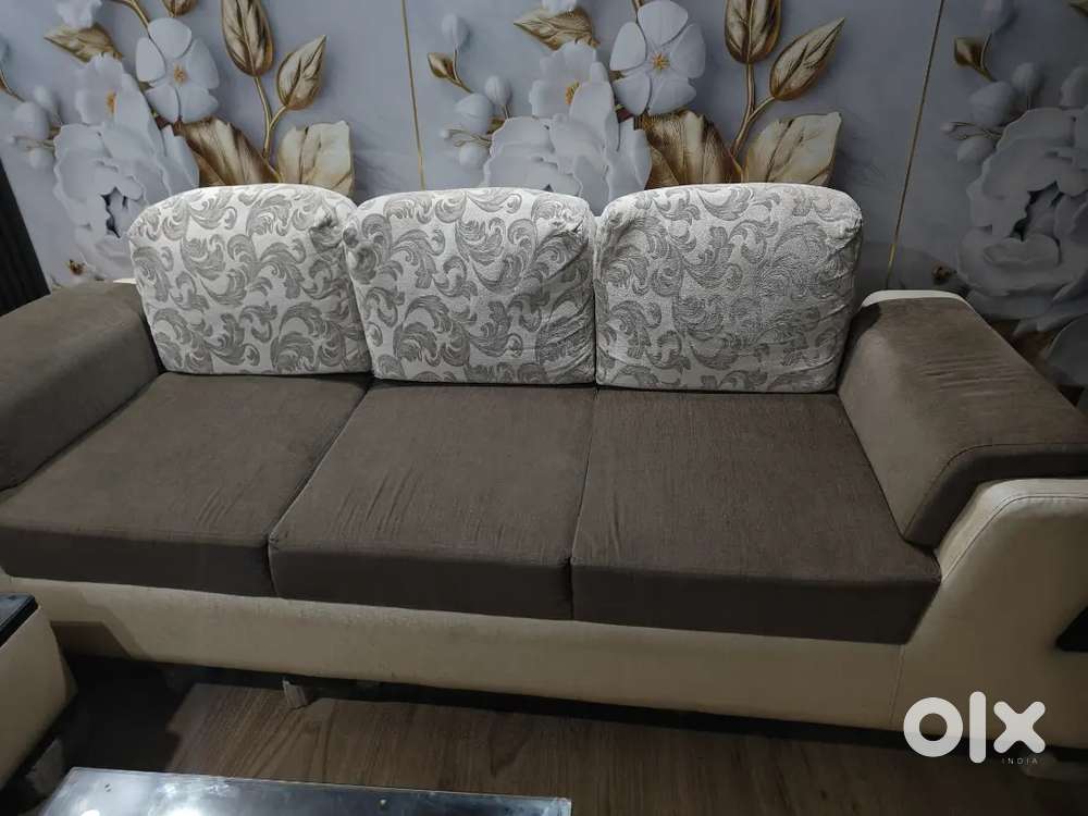 sofa with table