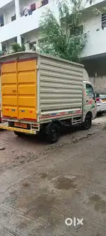 Closed container of TATA ACE in good condition