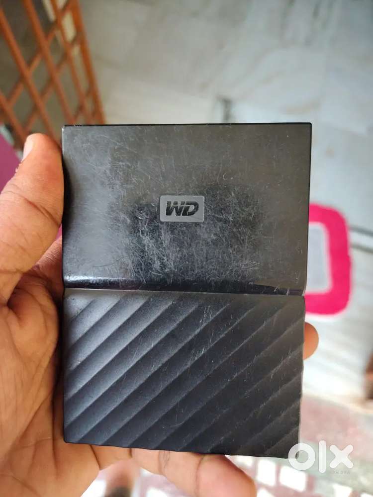 WD My Passport 2 TB Hard disk drive SSD storage memory