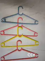 Plastic Hangers (500 qty)