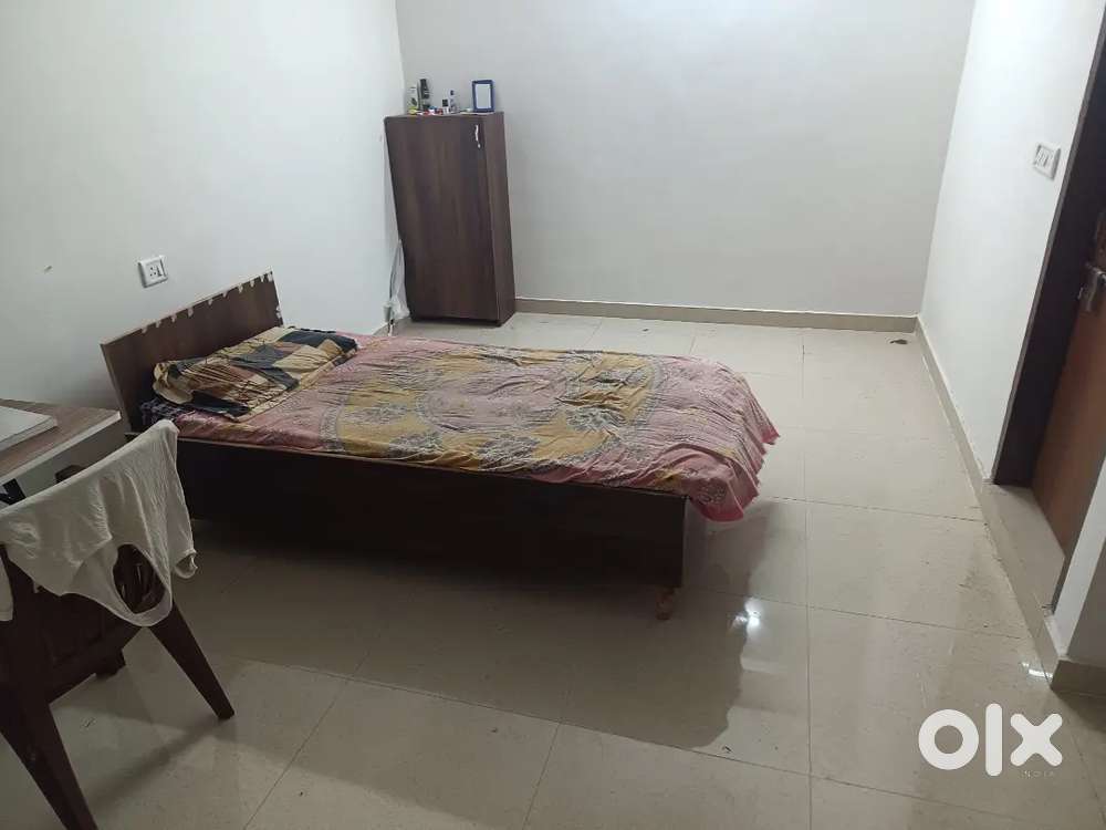 Room partner need 7000 full rent /2 =3500 per person