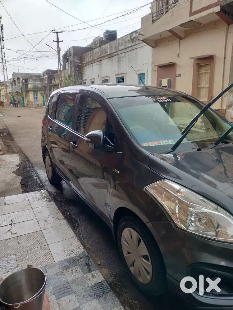 Maruti Suzuki Ertiga 2019 Diesel 125000 Km Driven