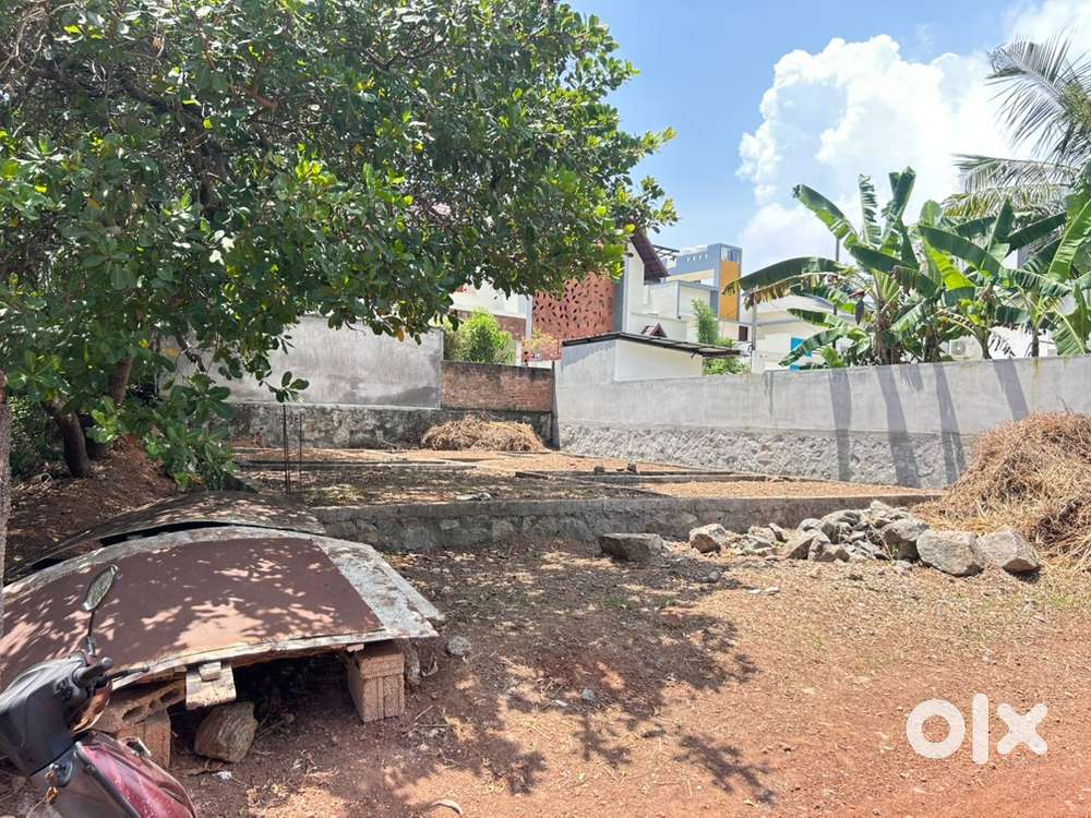 5 cent house plot Karyavattam Pulanivila
