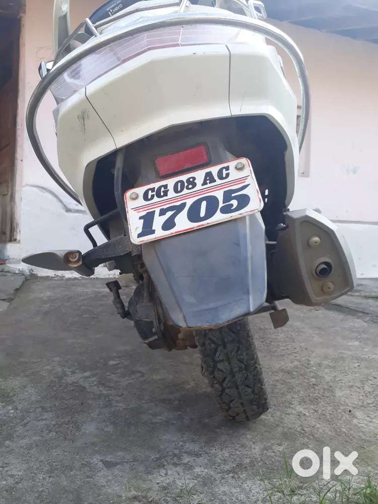 Very good  condition me hai 18000km