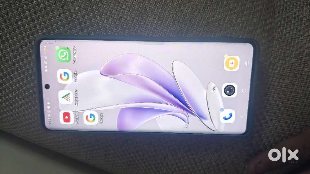 Vivo v29 bilkul sahi condition with box with
