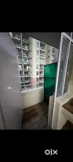 7,00,000/- Main Raw 1 room set flat Greater Faridabad