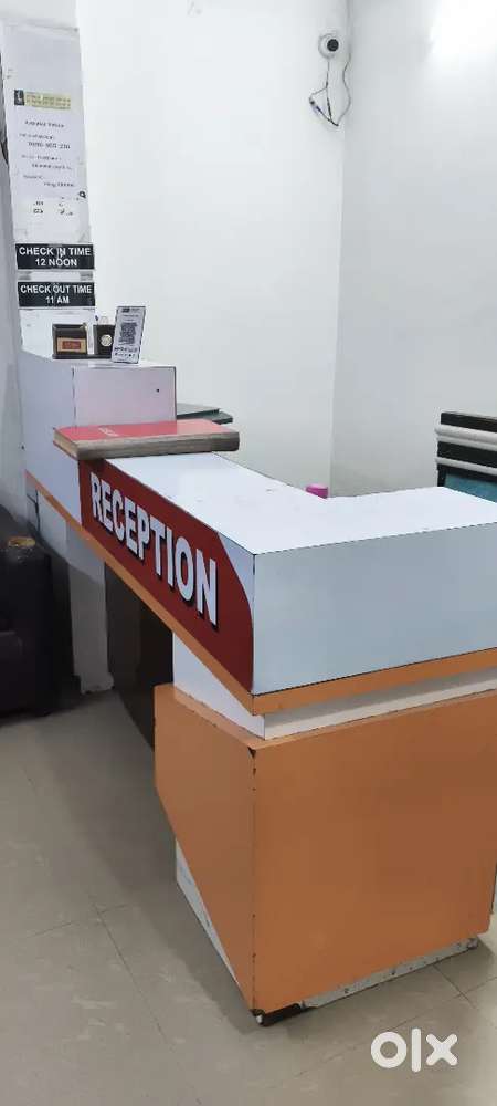 Hotel reception job night