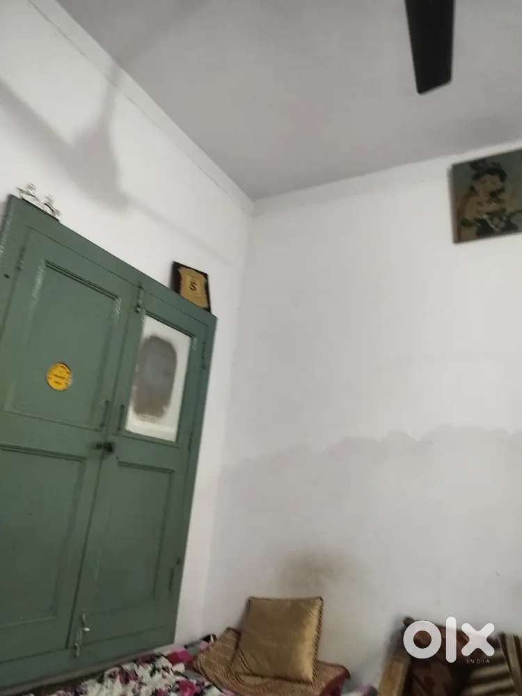 Room for rent .gole bajar
