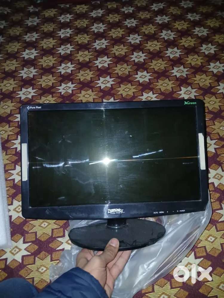 Zebronic 15.6 inches monitor