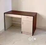 Brand new wooden computer table for sale