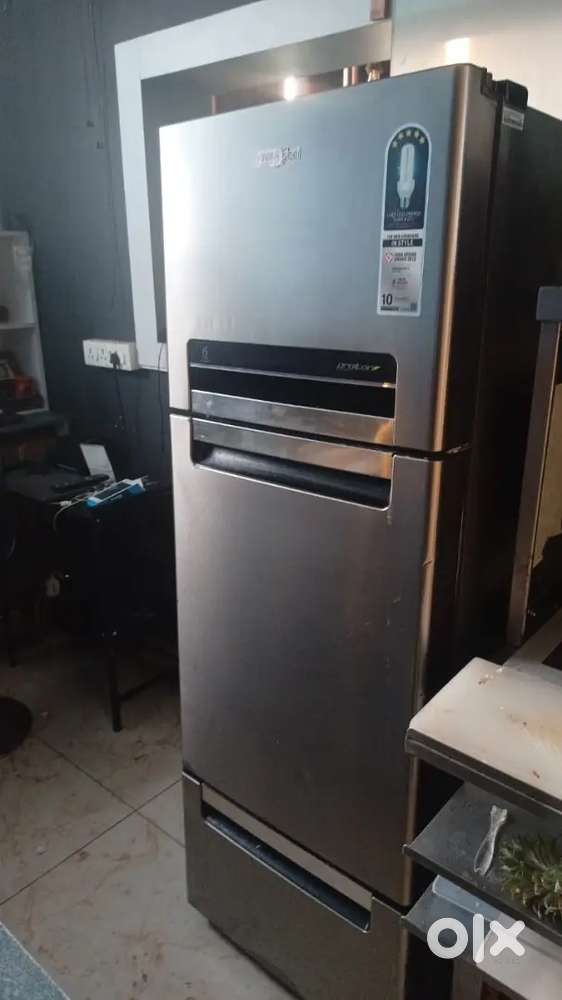 Whirlpool 3 door 300