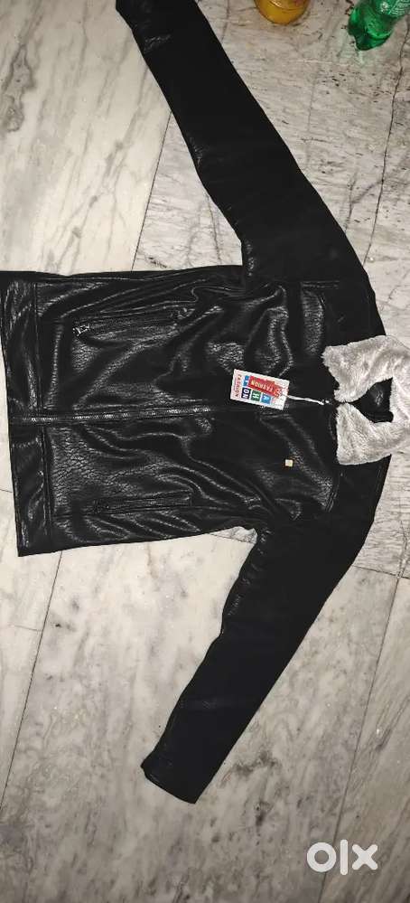 Brand New Leather jacket with fur Collar