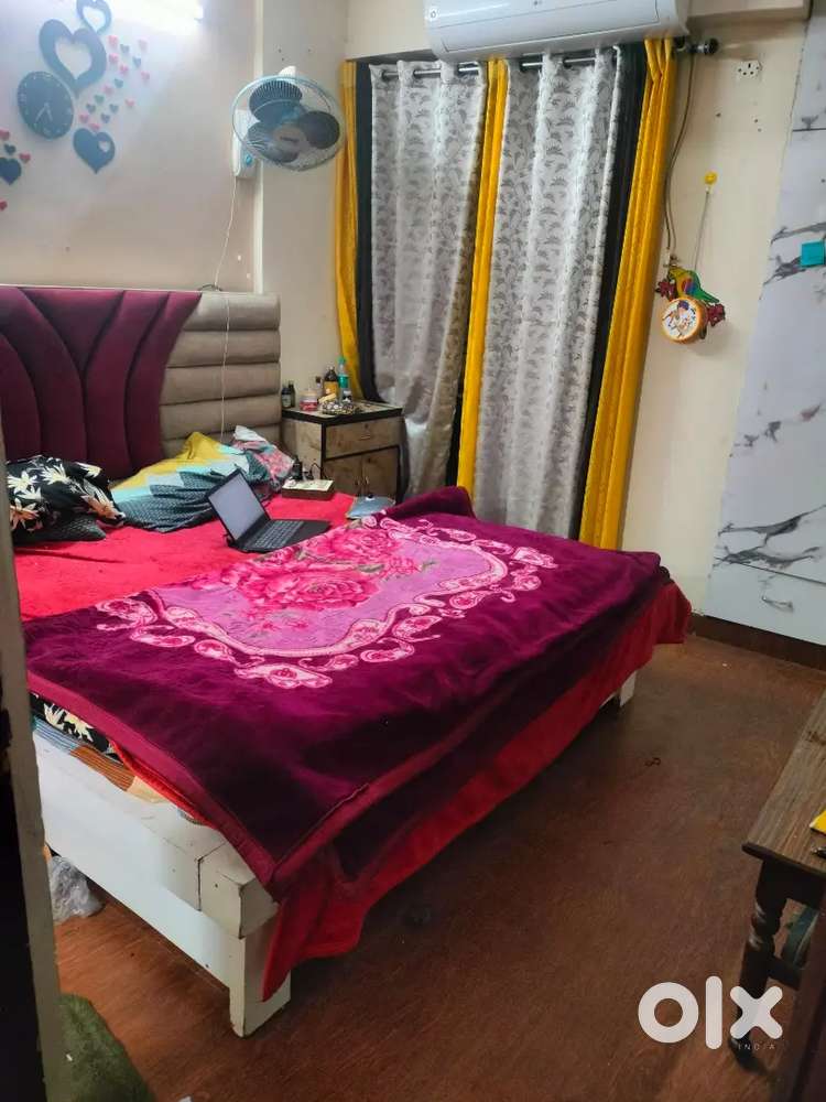 2BHK FULLY FURNISHED FLAT FOR RENT IN DREAM HOMES WAVE CITY NH 24 GZB