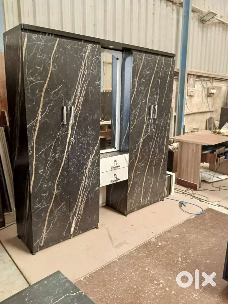 Wooden wardrobe sales in factory outlet