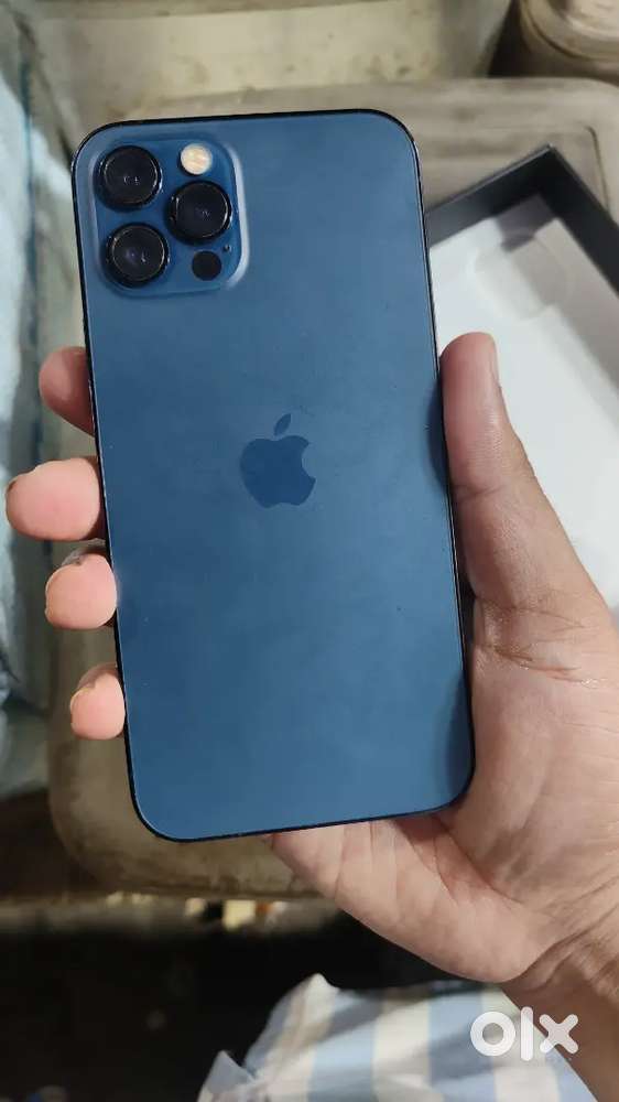 iPhone 12 pro 256 gb japan