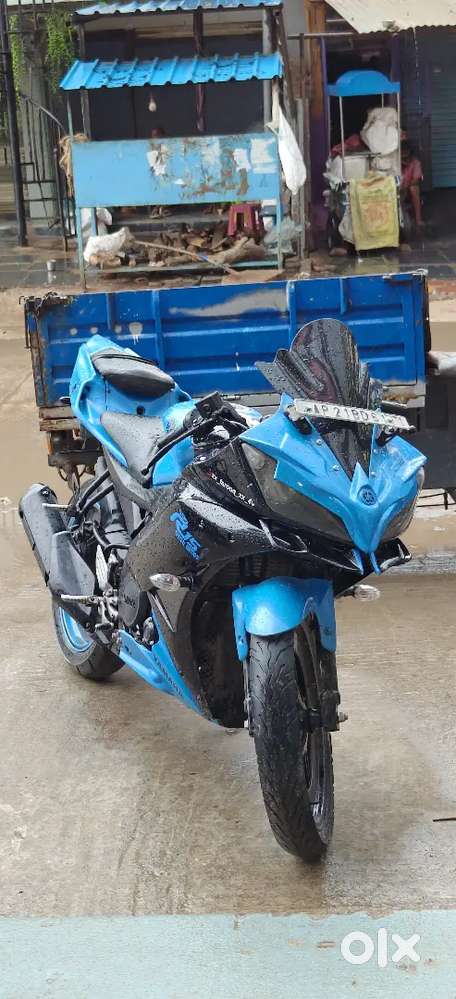 R15 V2 supper condition special adition bike all ok