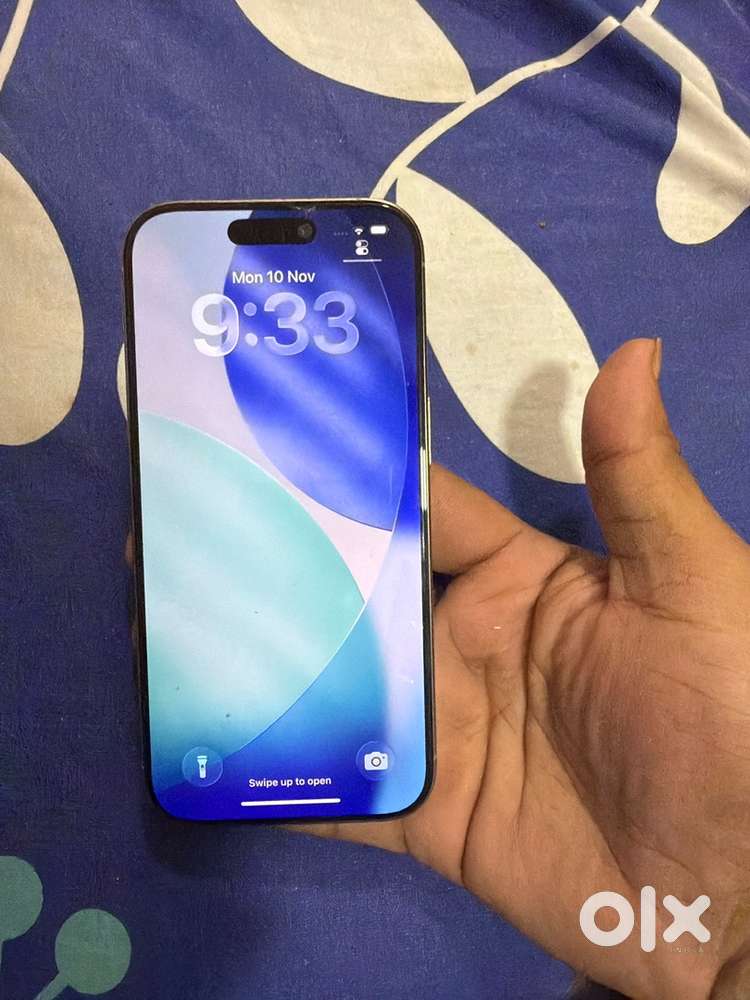 Iphone 16pro 256 silver mint condition