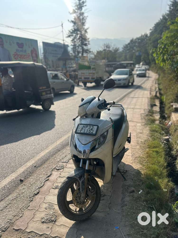 Activa 125 with brand new tyres and modifed accesories